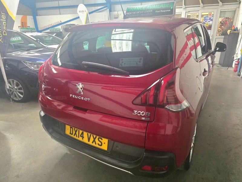 PEUGEOT 3008