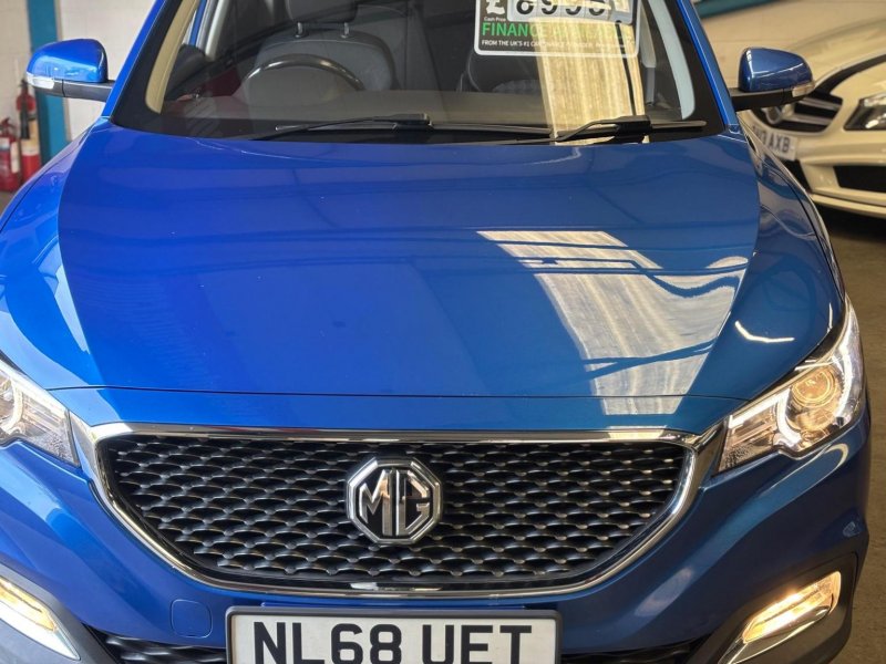 MG ZS